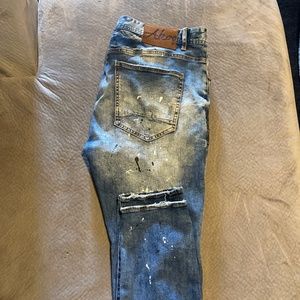 Akoo jeans